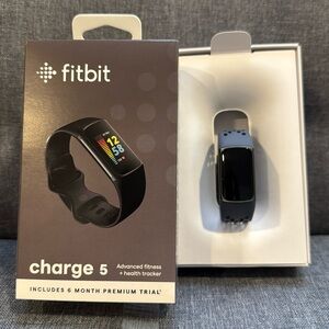 Fitbit Charge 5